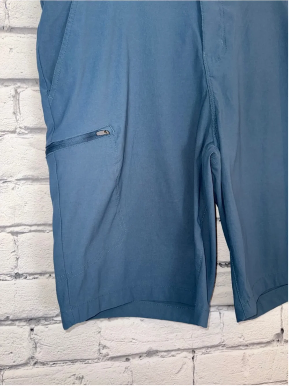 Men's Weatherproof Vintage Flat Front Shorts size 38 Blue Hiking Cargo Shorts